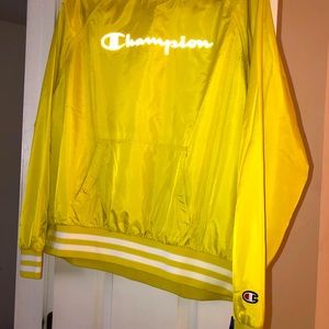 Pullover Windbreaker Never Worn